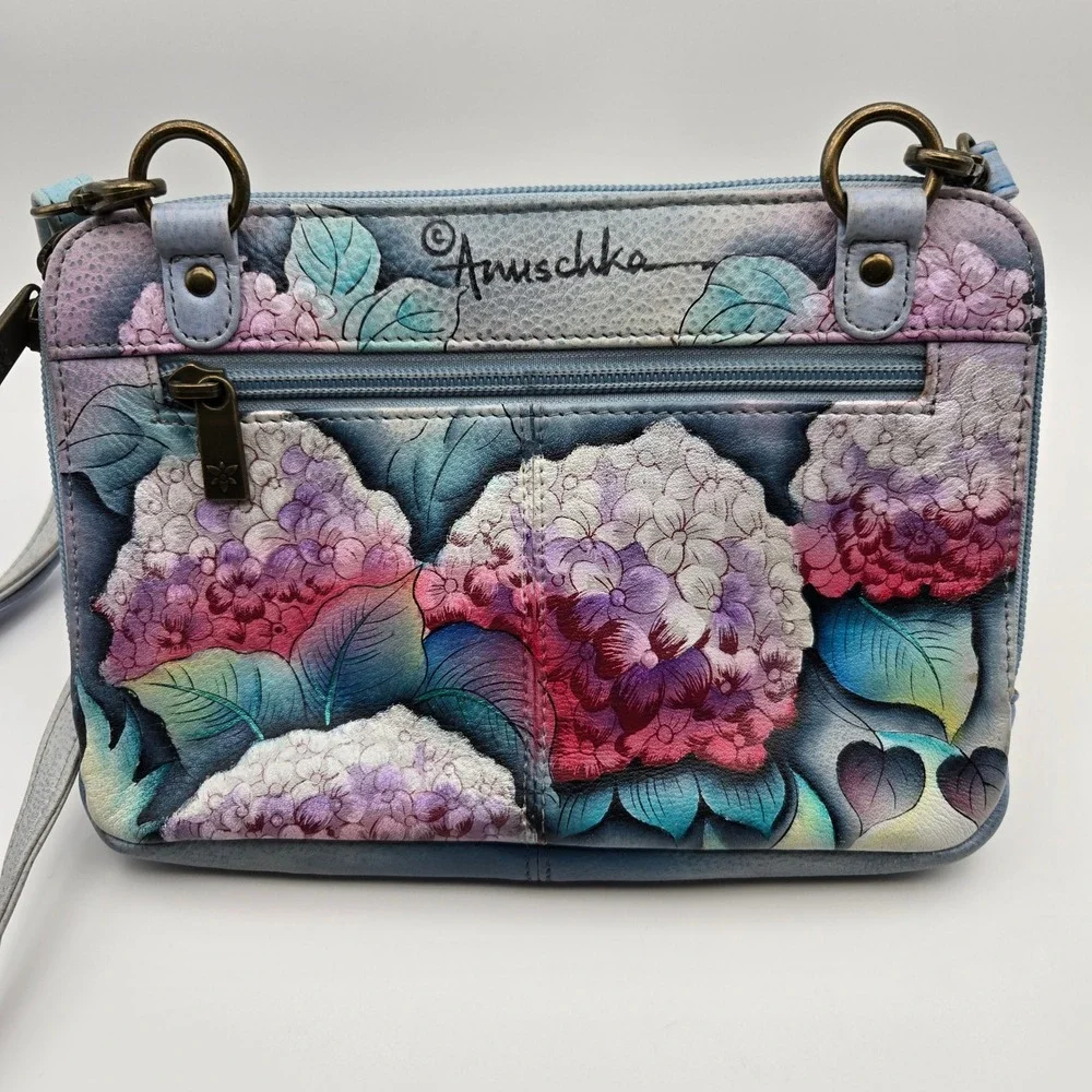 Anuschka Hand Painted Leather Crossbody Bag Clutch Hypnotic Hydrangea Floral
